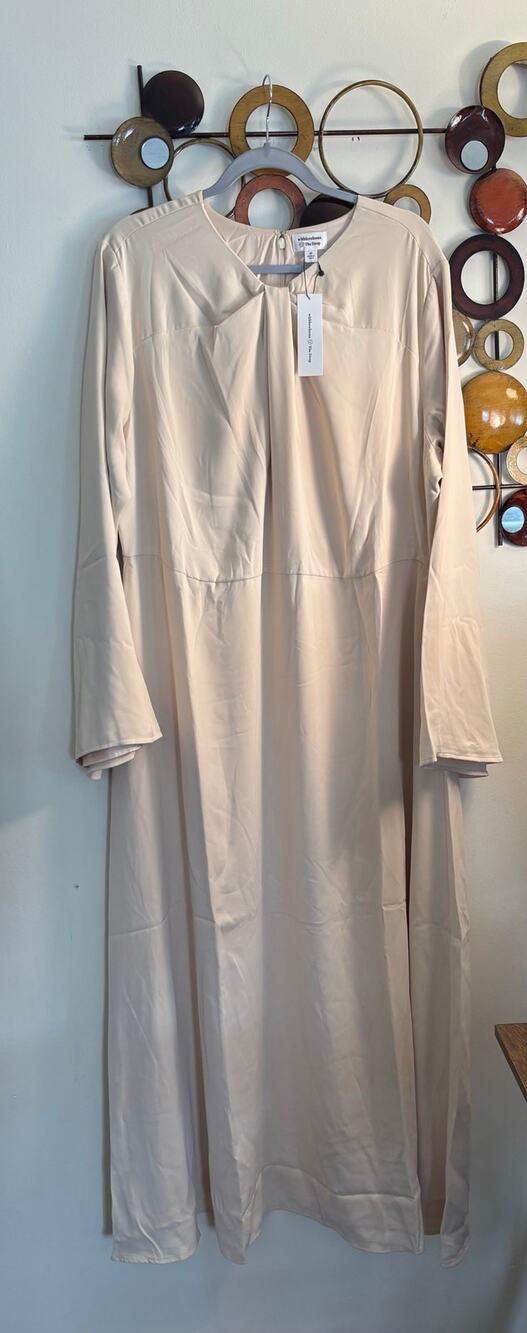 D82: The Drop Women's Twisted Neckline Maxi Dress size 2x